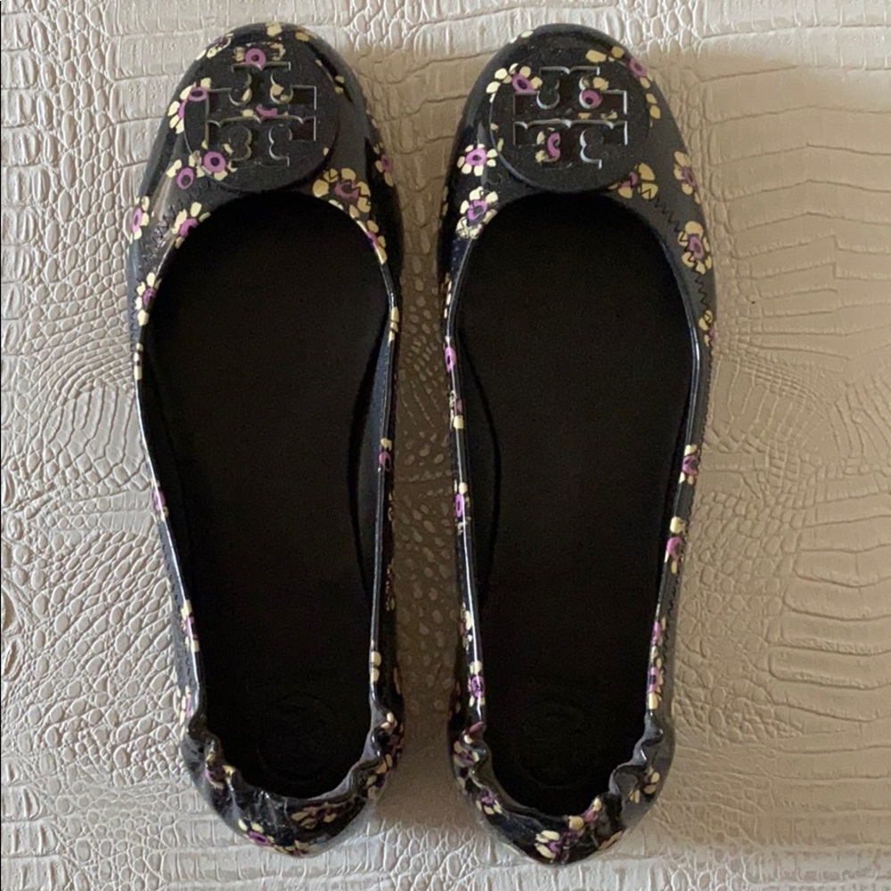 Tory Burch flats size 8 brand new